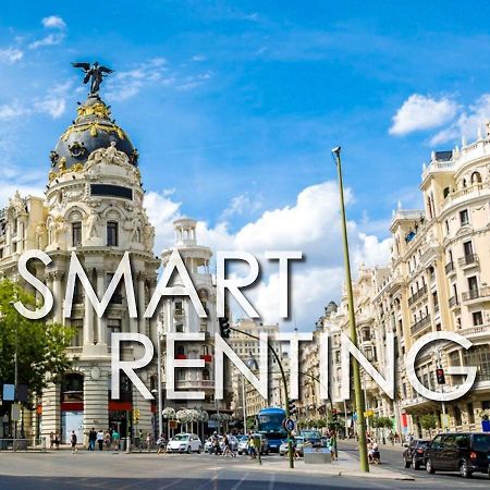 Apartamentos Smartrenting Gran Via Мадрид Екстер'єр фото
